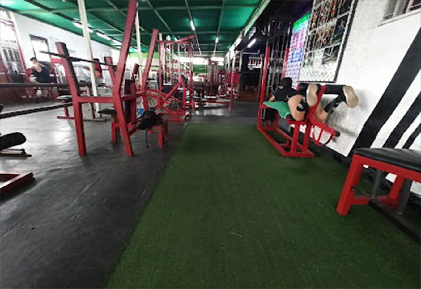 Stronger fitness & gym